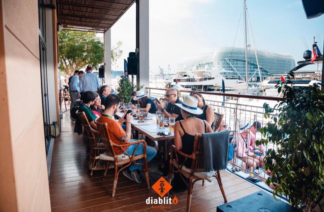 아부다비 Yas Island 아파트 외부 사진
